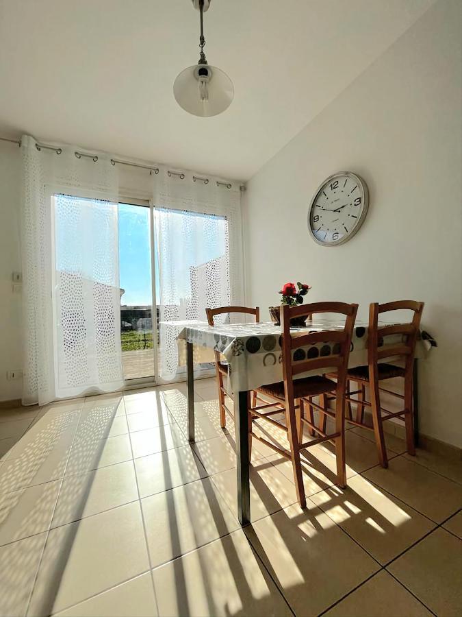Logement Thermale Et De Tourisme Les Acacias 2 Jonzac Exteriér fotografie